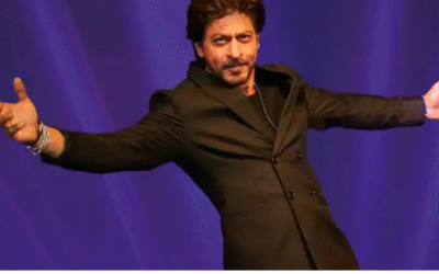 Shah Rukh Khan Birthday 2025 Tarot Predictions by Lady of Tarot